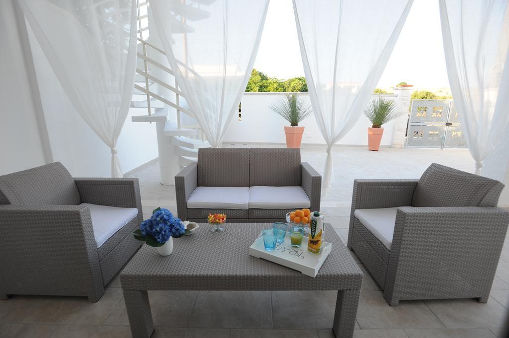 Filo Di Vento Hotell Porto Cesareo Exteriör bild